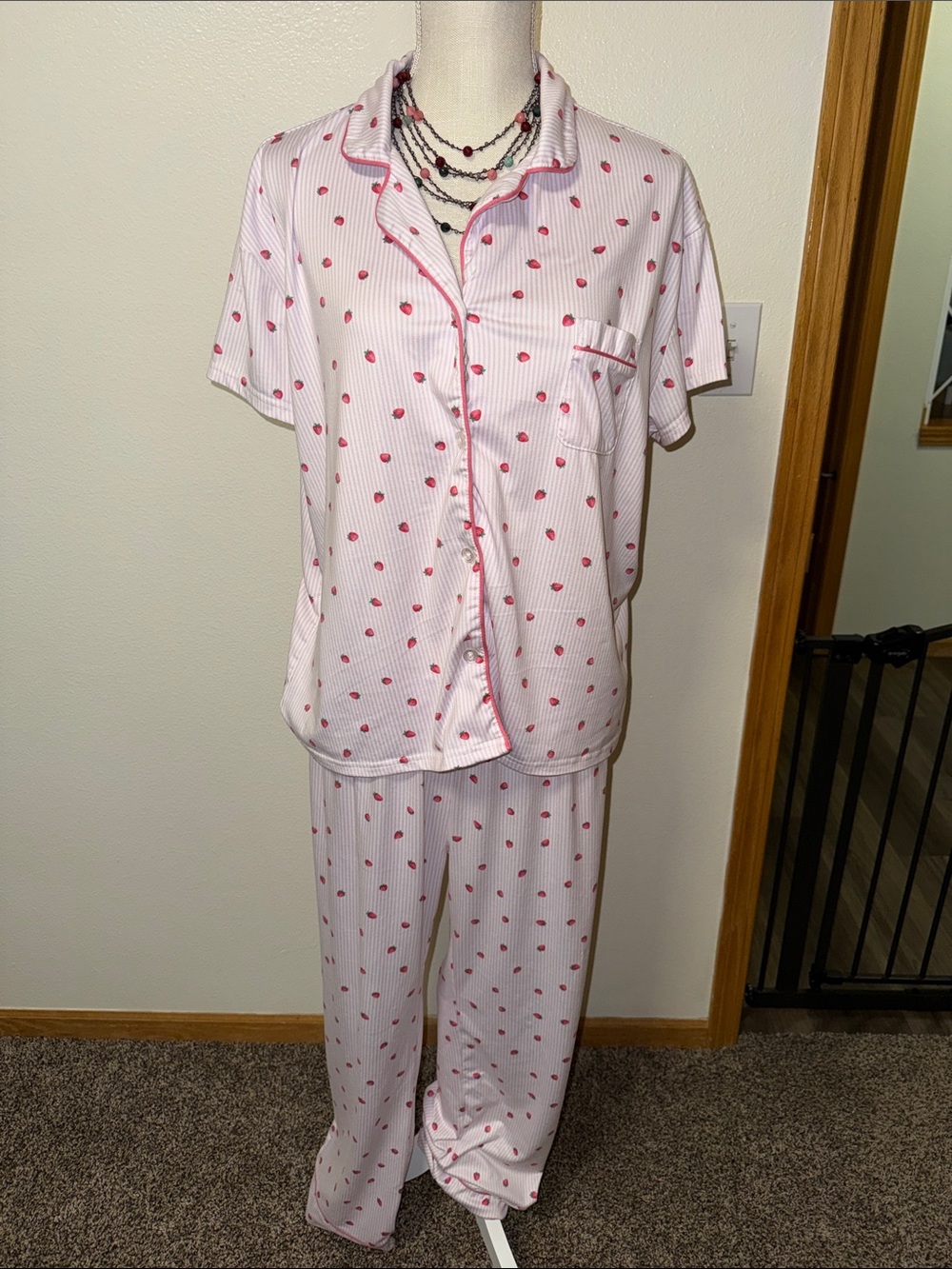 Laura Ashley Strawberry-Print Short-Sleeve Pajama Set size Large